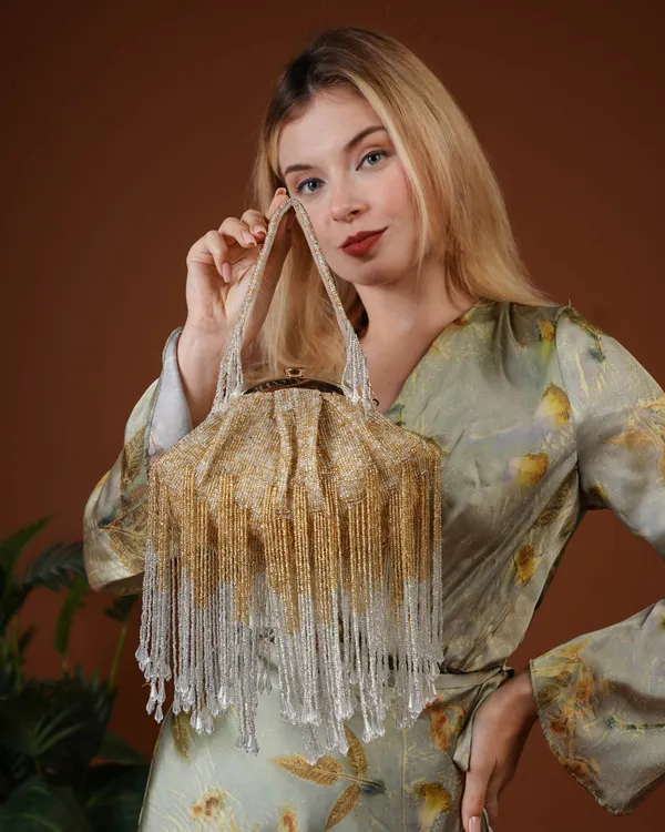 Iliara_Bloom_–_Gold_&_Ivory_Fringe_Beaded_Purse